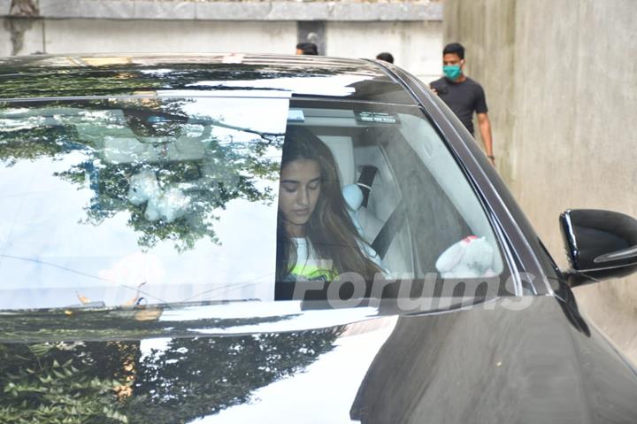 Disha Patani snapped at clinic in Bandra