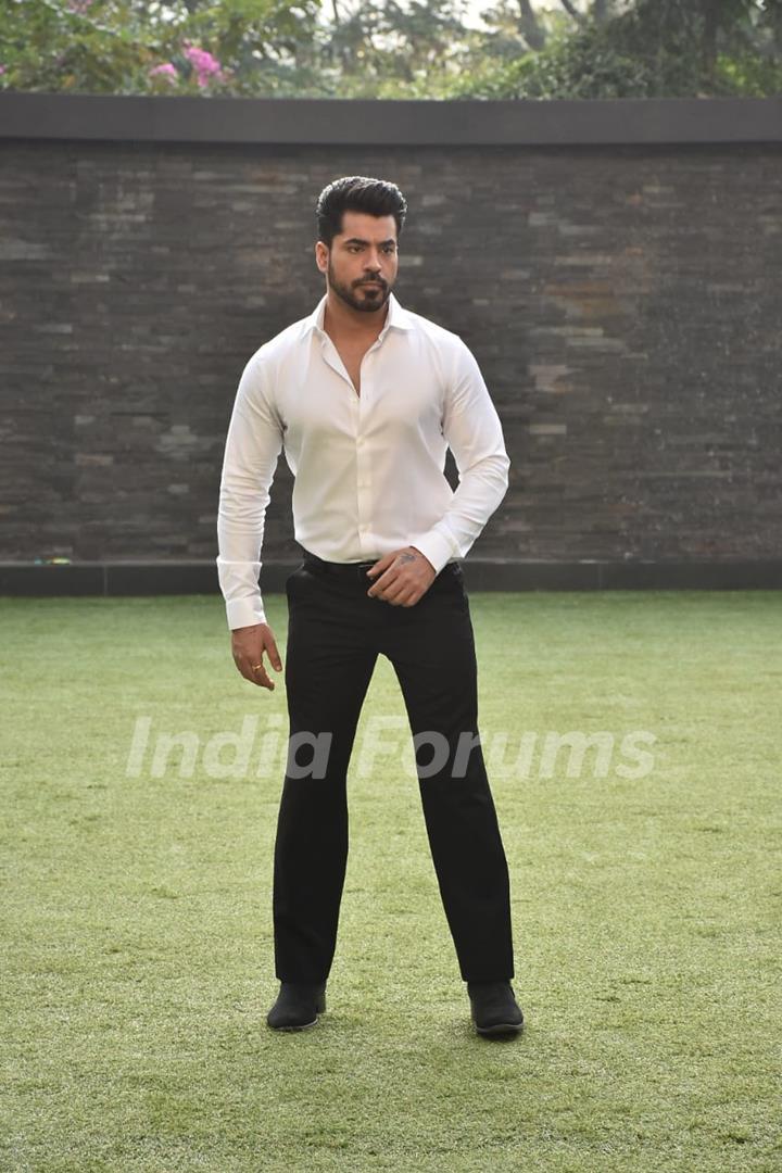 Gautam Gulati on location of an Ad Shoot!