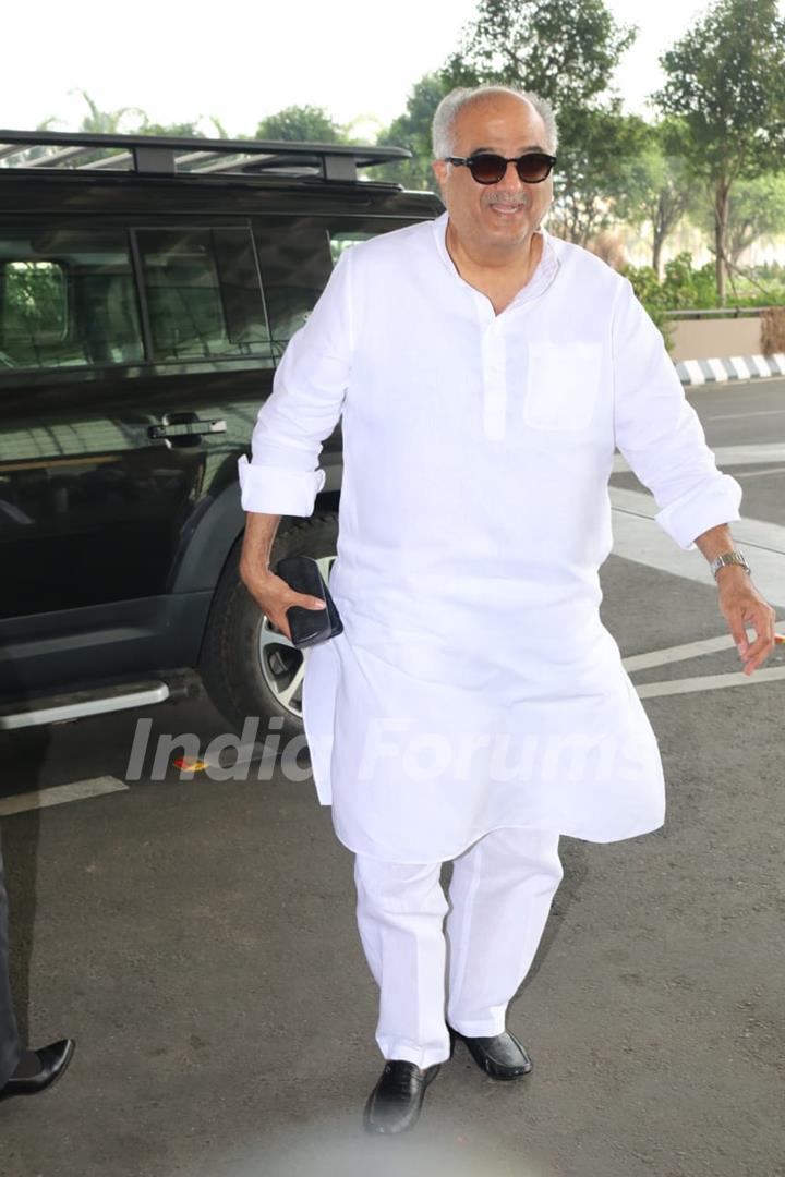 Boney Kapoor snapped at airport