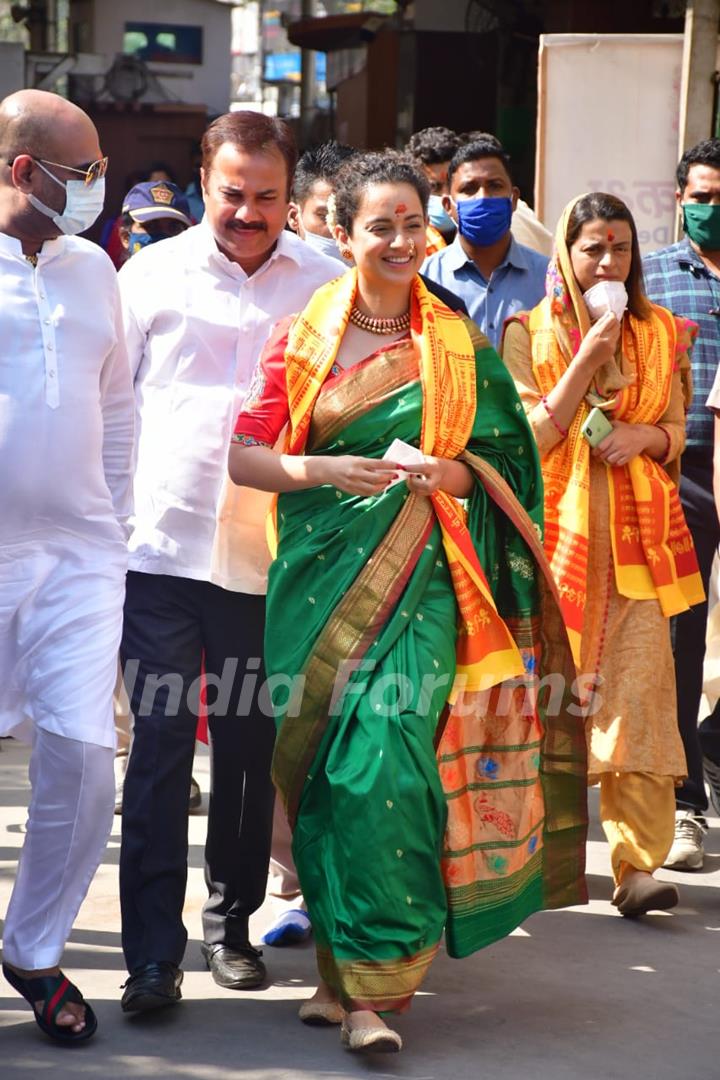 Kangana Ranaut visits Mumba Devi and Shri Siddhivinayak Temple in Mumbai