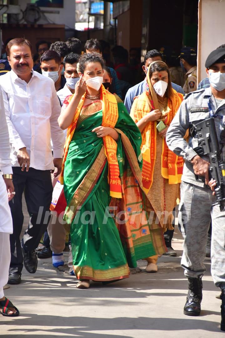 Kangana Ranaut visits Mumba Devi and Shri Siddhivinayak Temple in Mumbai