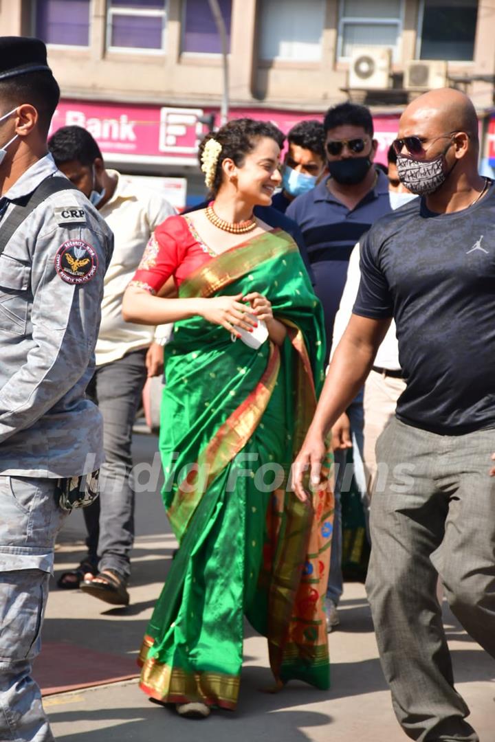 Kangana Ranaut visits Mumba Devi and Shri Siddhivinayak Temple in Mumbai