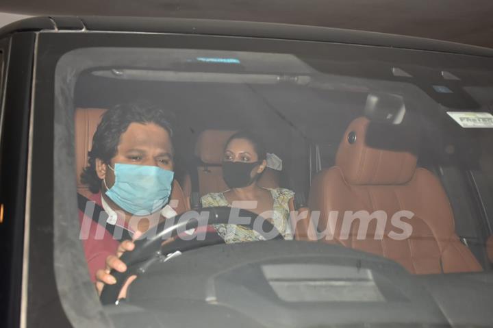 Gauri Khan snapped arriving at Karan Johar's party
