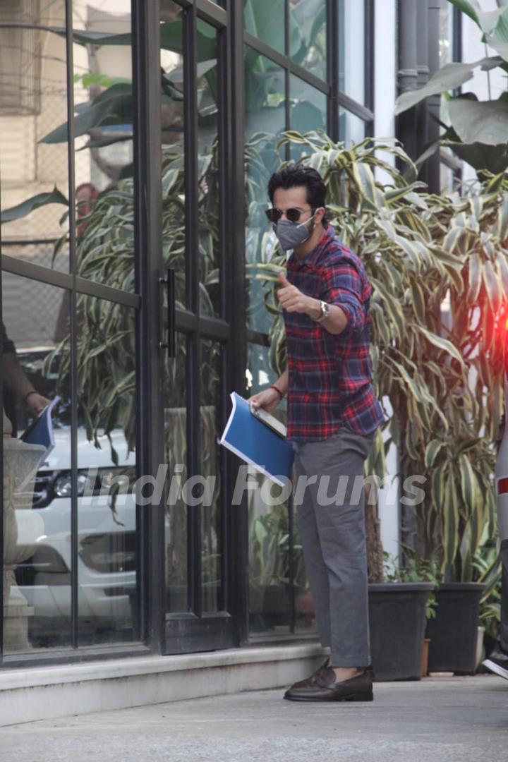 Varun Dhawan snapped at Maddock office in Santacruz