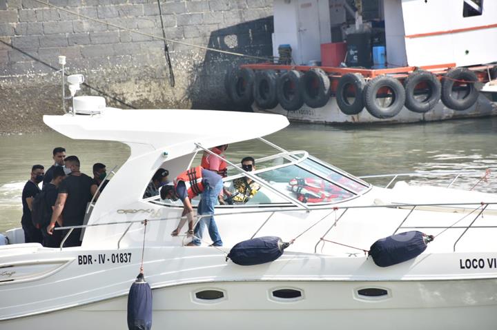 Karan Johar snapped leaving for Alibaug