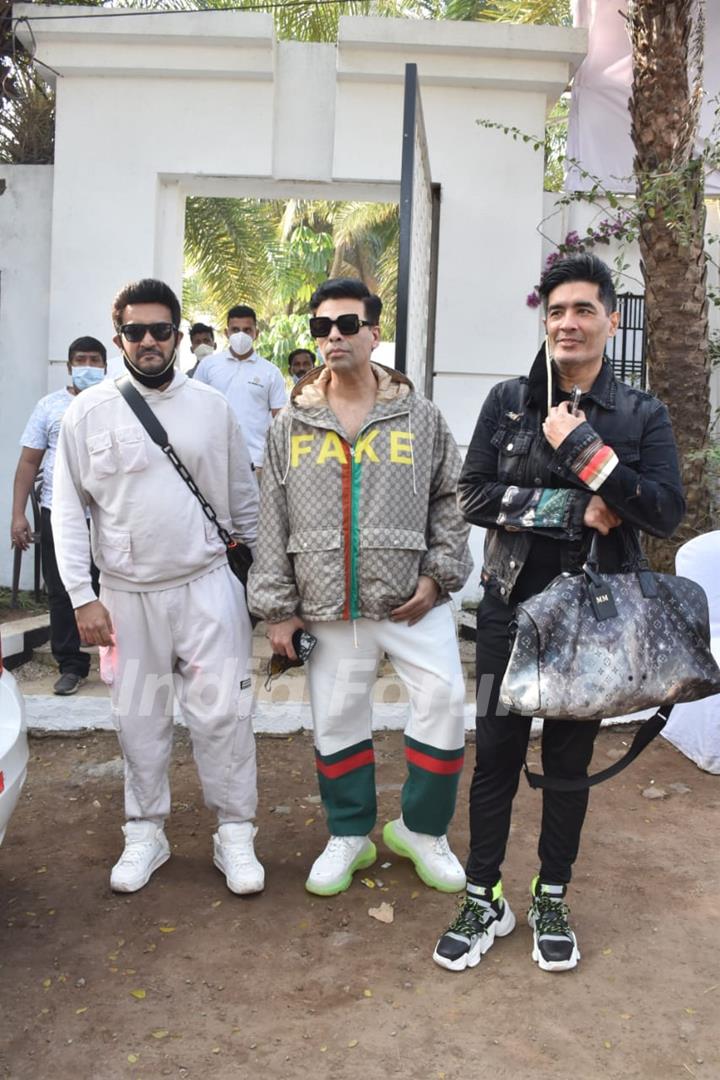 Karan Johar, Manish Malhotra, Shashank Khaitan snapped leaving Alibaug