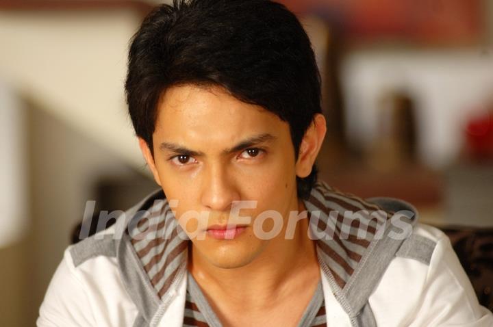 Still image of Aditya Narayan