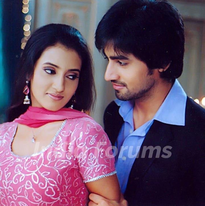 Prem and Heer in tv show Kis Desh Mein Hai Meraa Dil