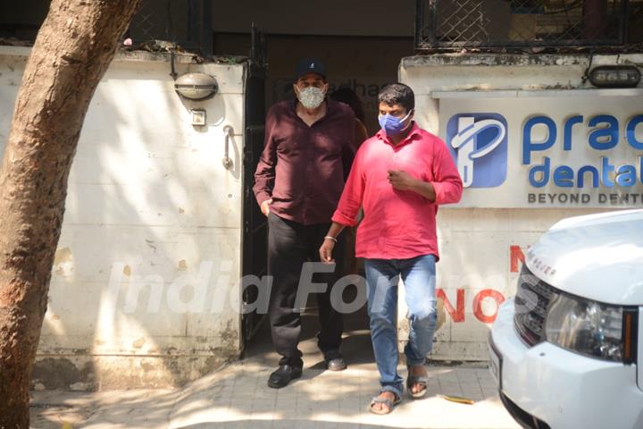 Dharmendra snapped at Dental clinic in Juhu