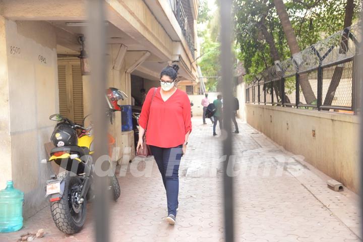 Arjun Kapoor snapped with his sister Anshula Kapoor 