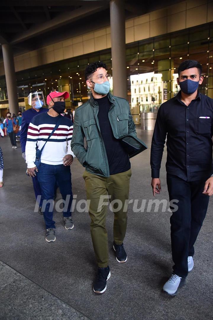 Siddhant Chaturvedi at airport