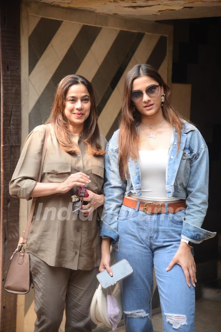 Saiee Manjrekar with her mom at gym in Juhu