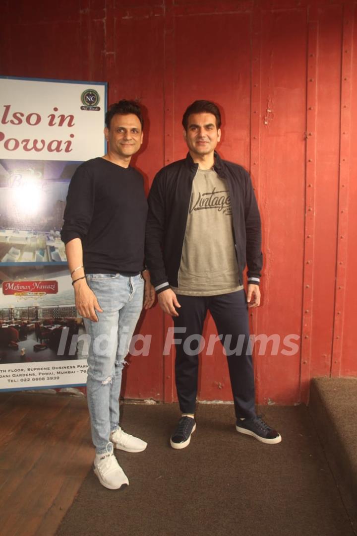 Arbaaz Khan snapped at the sets of his talk show - Pinch