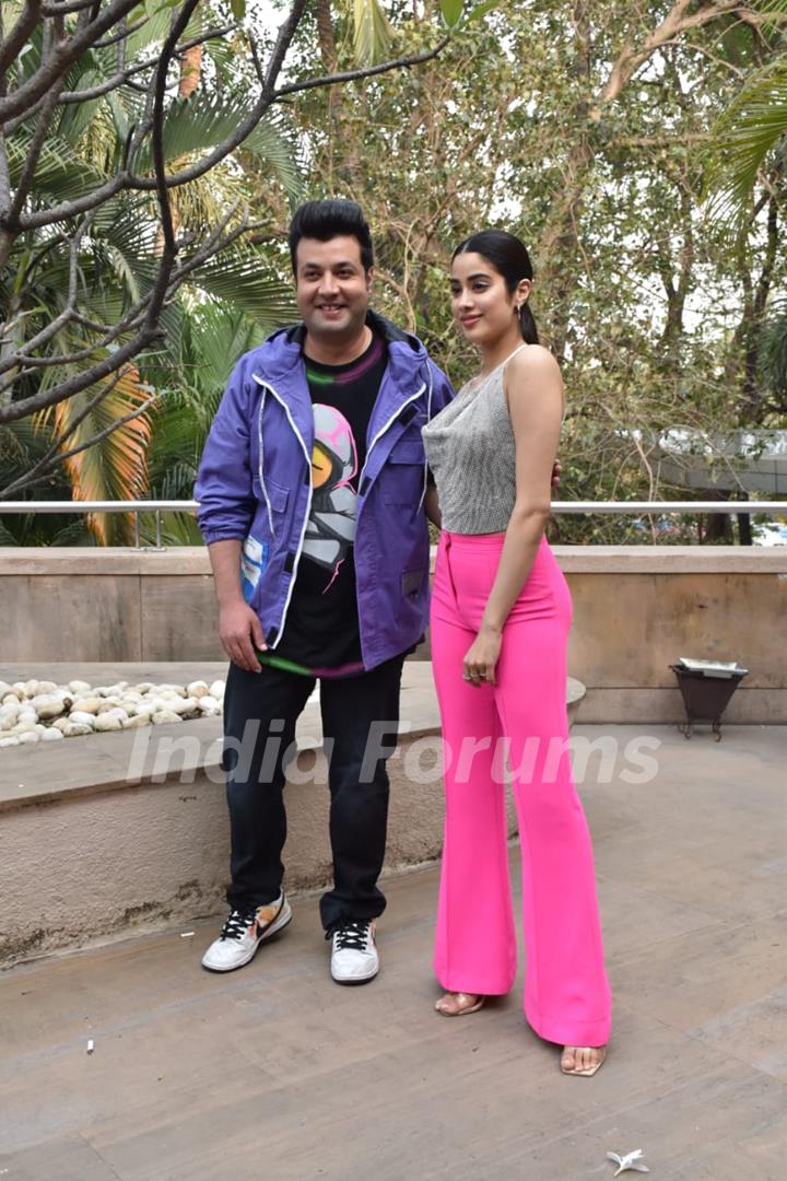 Janhvi Kapoor and Varun Sharma at the promotions of Roohi