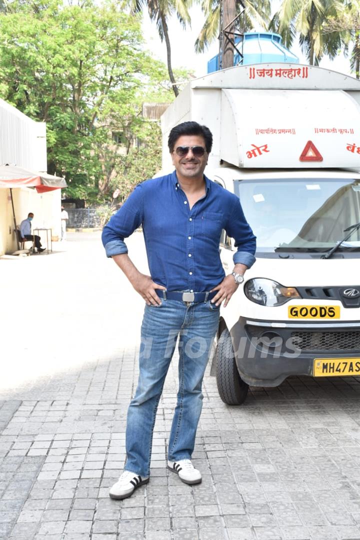 Samir Soni snapped at PVR, Juhu