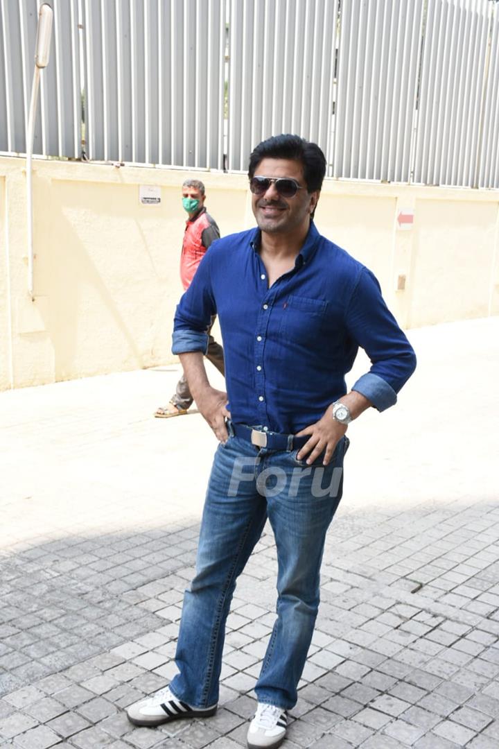 Samir Soni snapped at PVR, Juhu