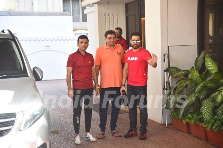 Emraan Hashmi, Anand Pandit, Rumy Jaffery snapped at Anand Pandit's office in Juhu