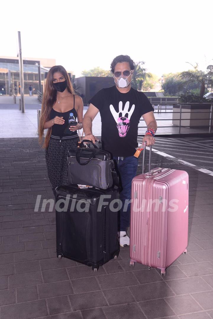 Poonam Pandey snapped at airport