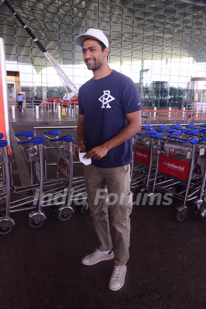 Vicky Kaushal spotted at airport
