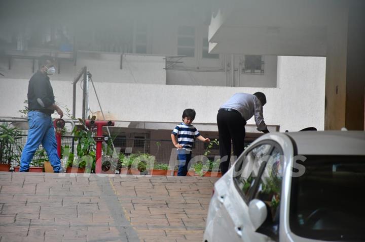 Taimur Ali Khan spotted playing outside his new residence in Bandra