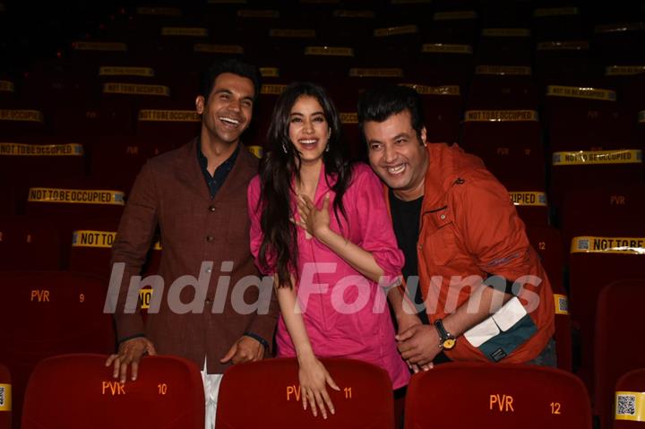 Janhvi Kapoor, Rajkummar Rao and Varun Sharma at Roohi screening! 
