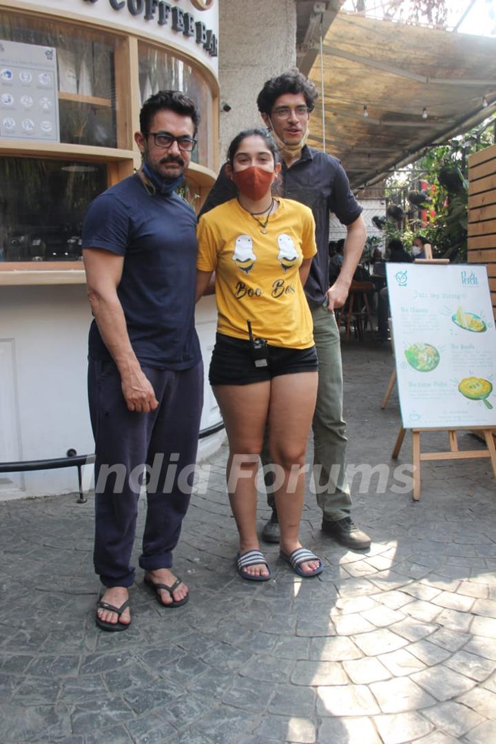 Aamir Khan and daughter Ira Khan snapped at Bandra