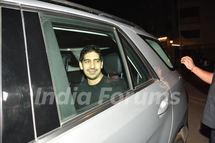 Ayan Mukerji arrives at Karan Johar's residence