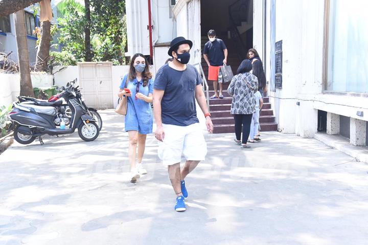 Jaanvi Dhawan snapped around the town!