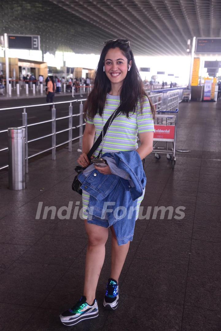 Aditi Sharma snapped at airport