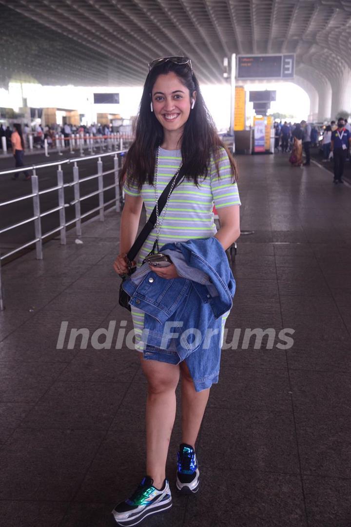 Aditi Sharma snapped at airport