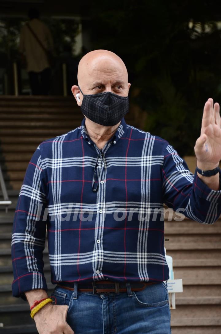 Anupam Kher snapped at NM college, Mumbai!