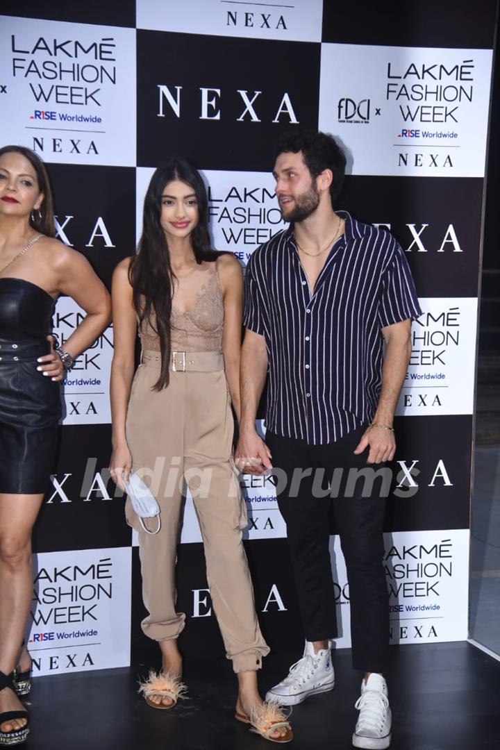 Alanna Panday with her boyfriend at Lakme Fashion Week 2021!