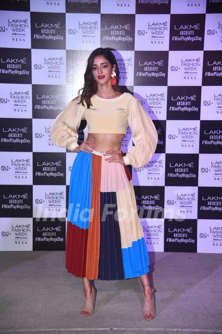 Ananya Panday walks the ramp at Lakme Fashion Week 2021!