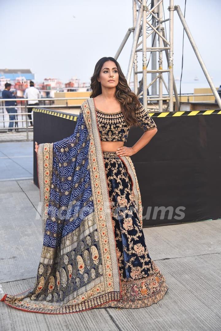 Hina Khan at Lakme Fashion Week 2021!