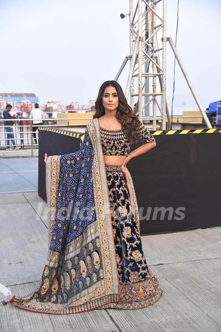 Hina Khan at Lakme Fashion Week 2021!