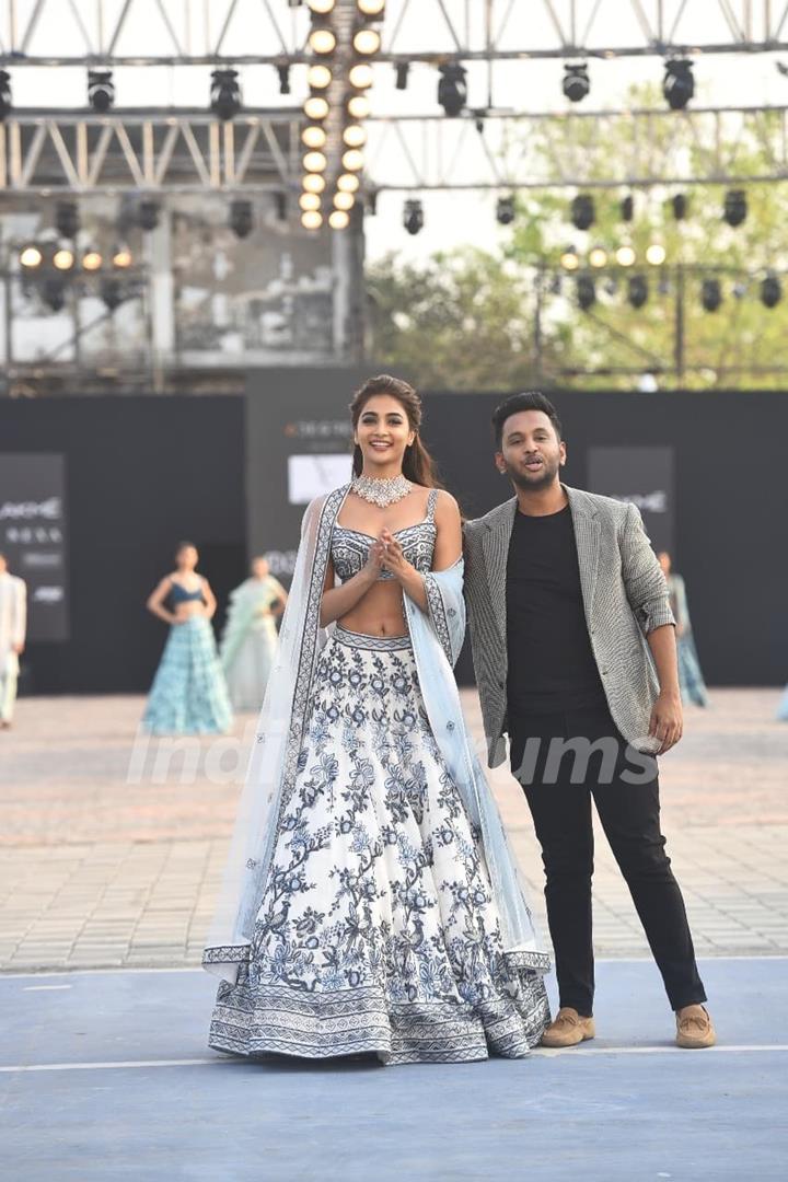 Pooja Hegde at Lakme Fashion Week 2021