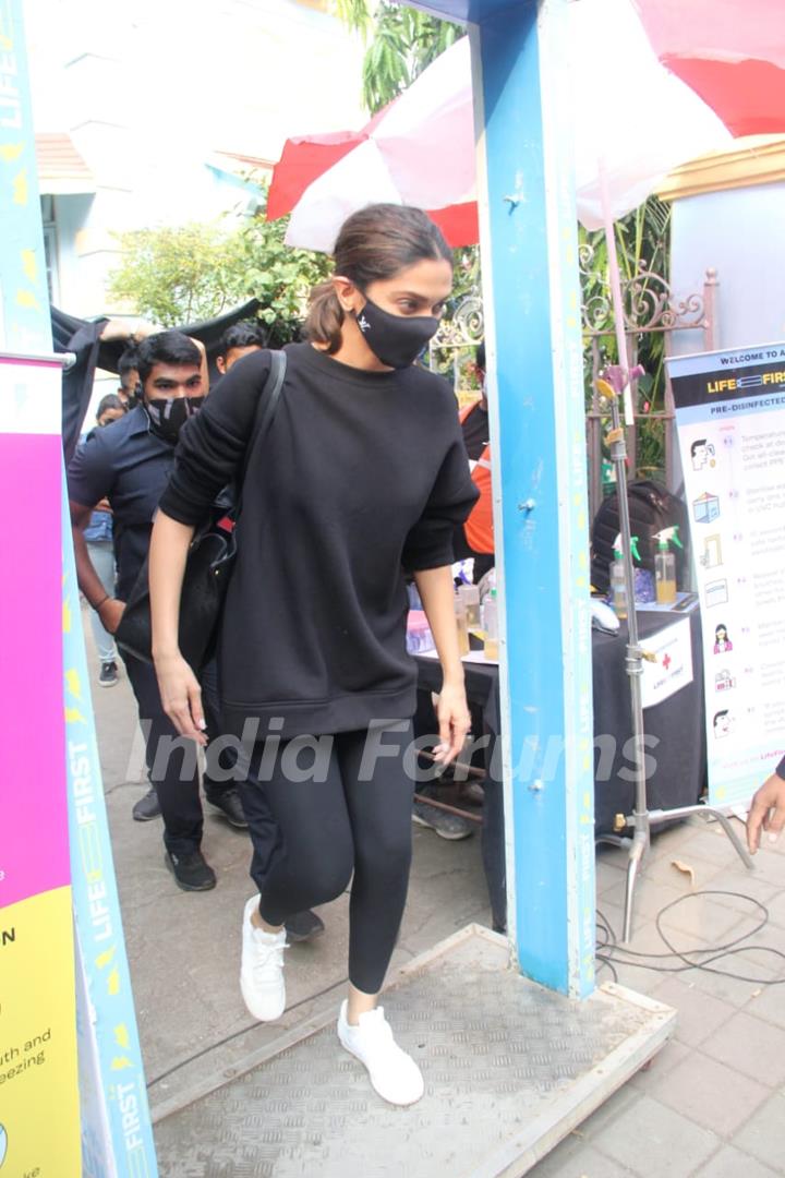 Deepika Padukone snapped after a shoot in Bandra