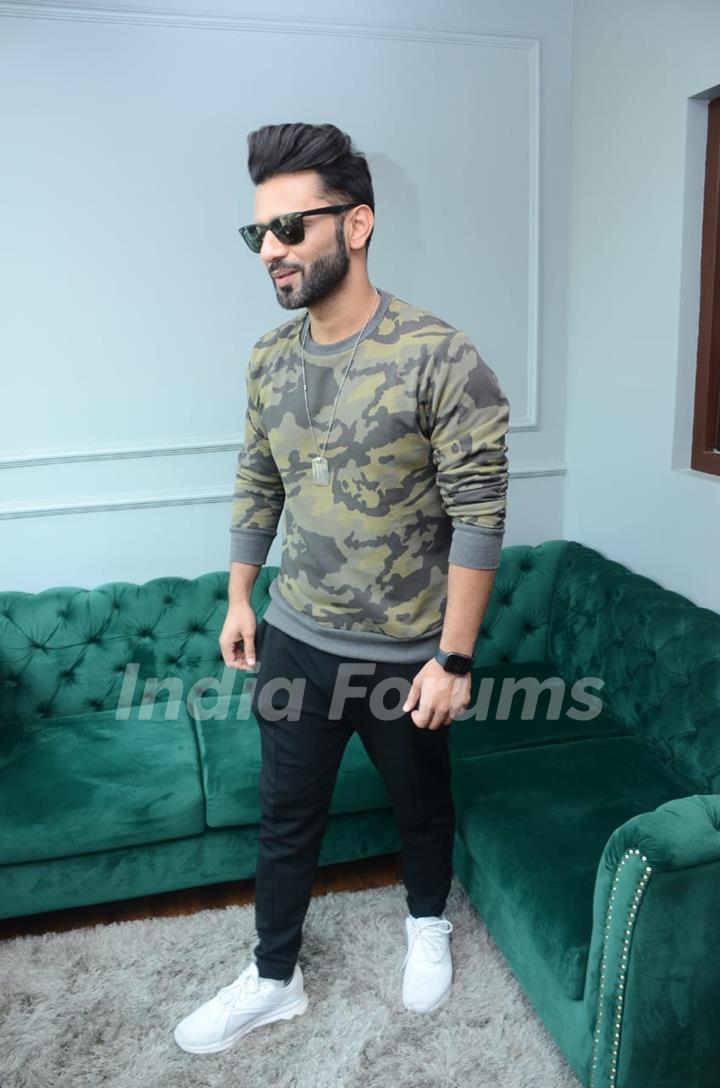 Television celebrity Rahul Vaidya snapped at Andheri