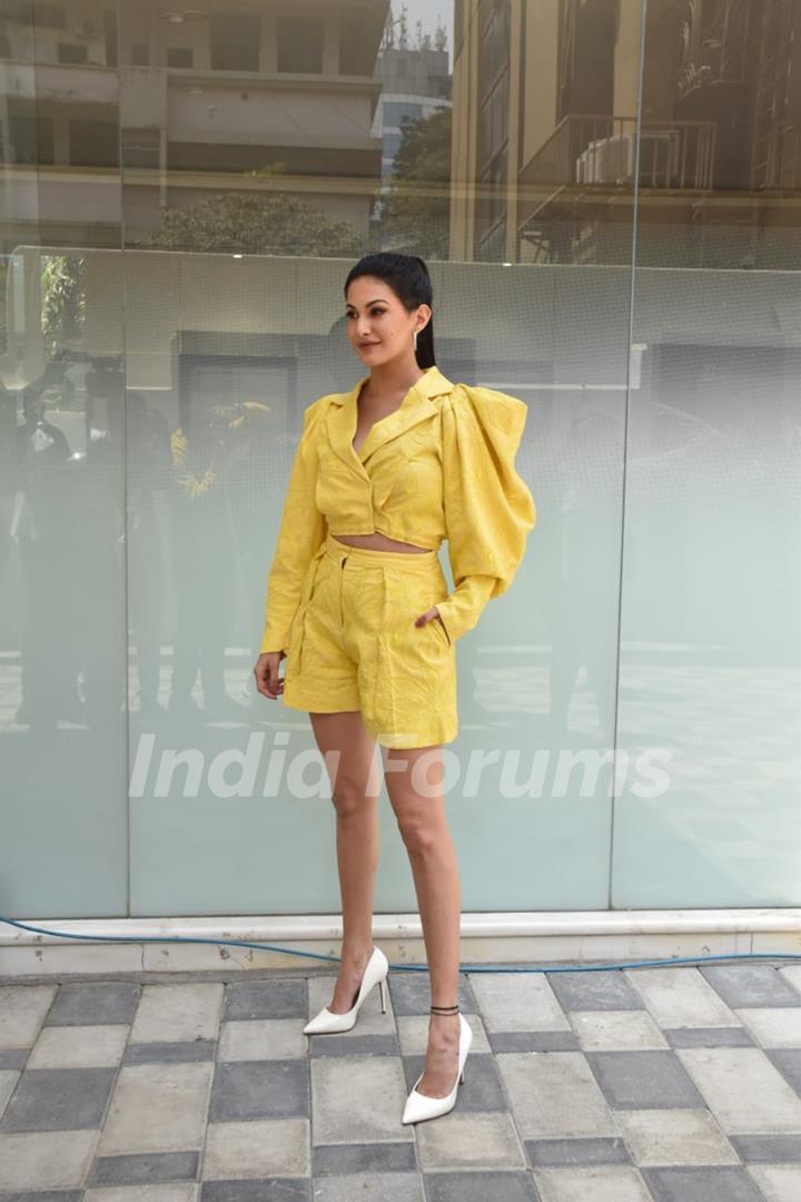 Amyra Dastur at Koi Jaane Na promotions 