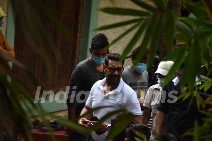 Ajay Devgn snapped at a shoot location in Bandra