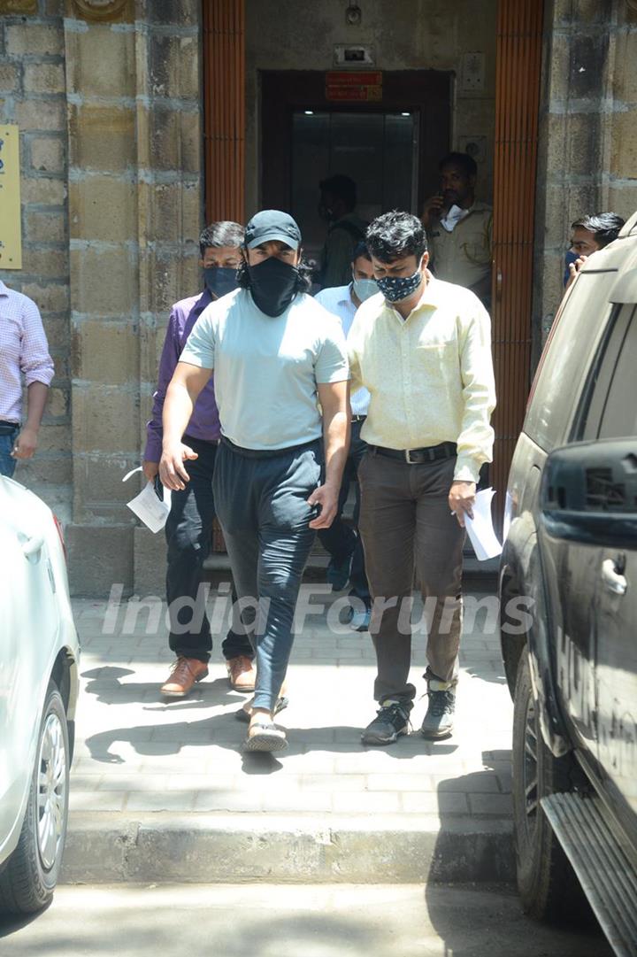 Ajaz Khan being escorted to hospital from custody!