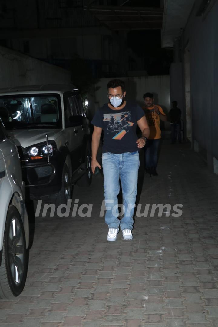 Saif Ali Khan snapped at Mahesh Bhatt's office, Bandra