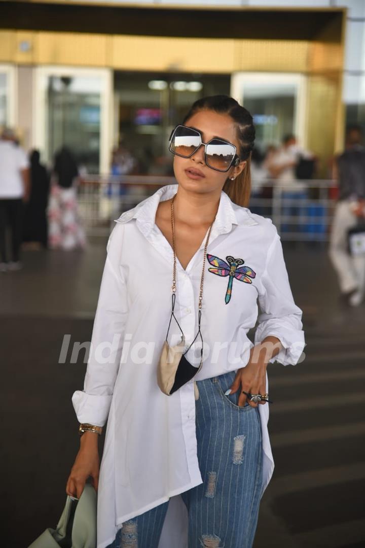 Tina Dutta snapped at airport