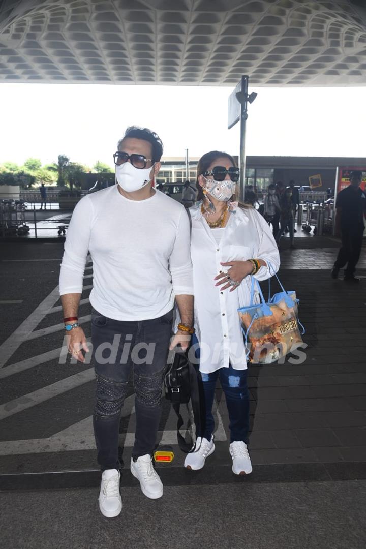 Govinda and his wife Sunita Ahuja spotted at airport as they leave for Kolkata!