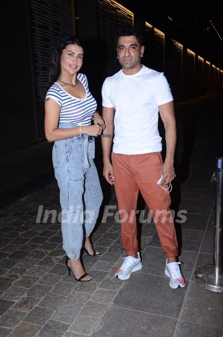 Pavitra Punia and Eijaz Khan snapped at Versova, Andheri