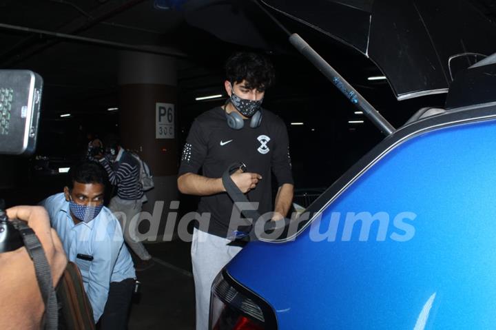 Ibrahim Ali Khan snapped at Airport