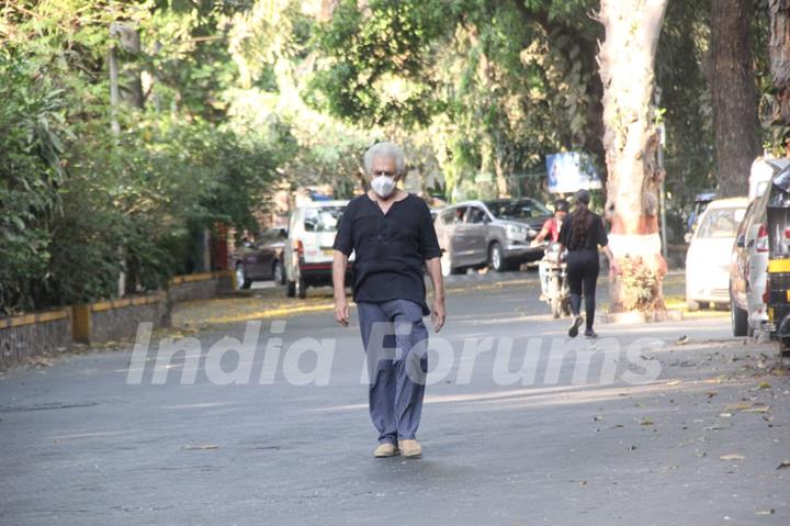 Naseeruddin Shah spotted in Bandra