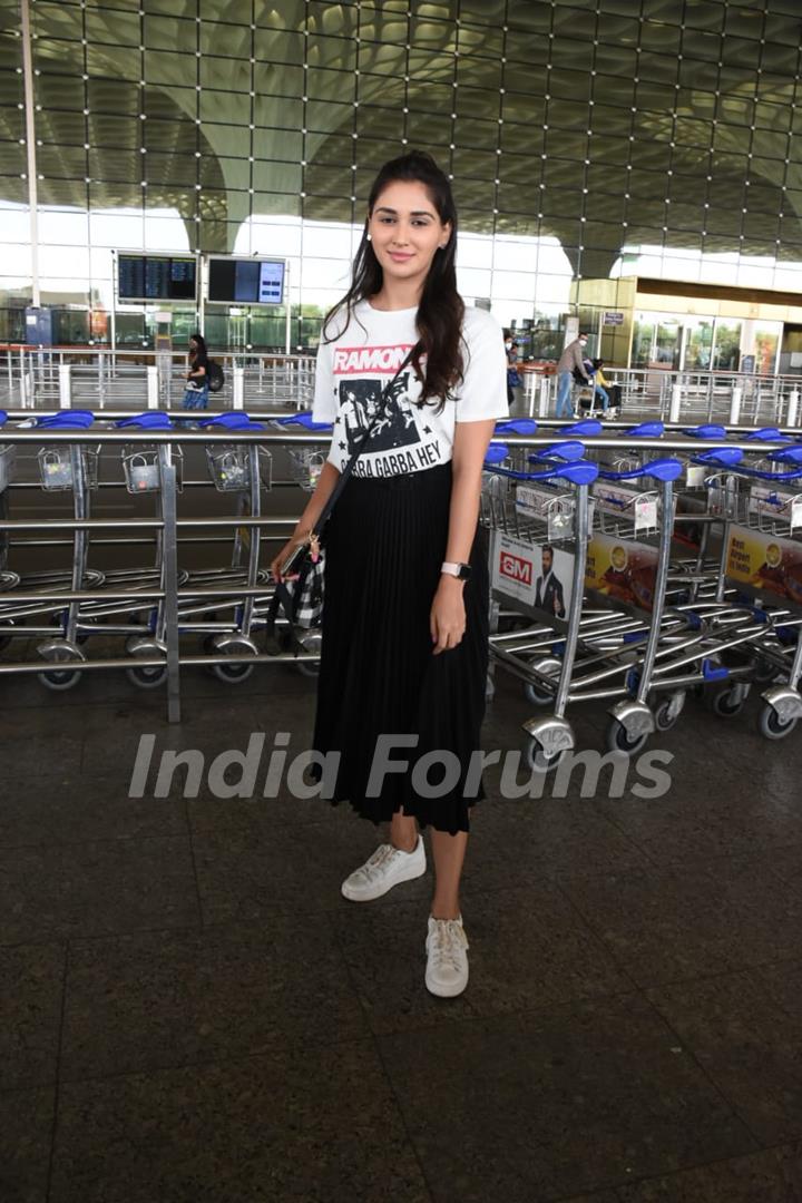 Nikita Dutta spotted at airport