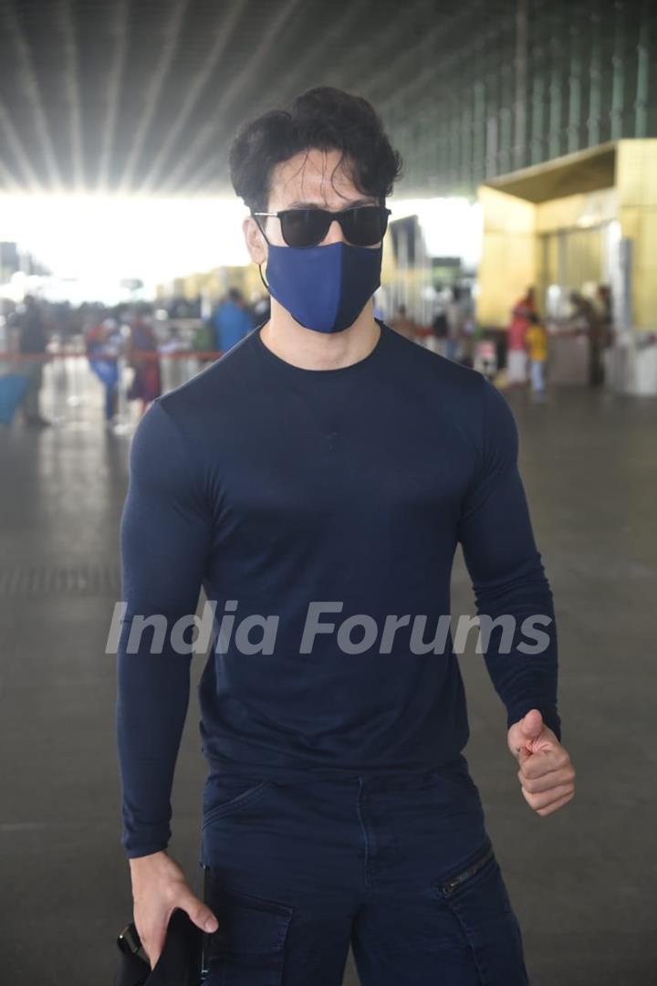 Tiger Shroff snapped departing for Maldives on Sunday