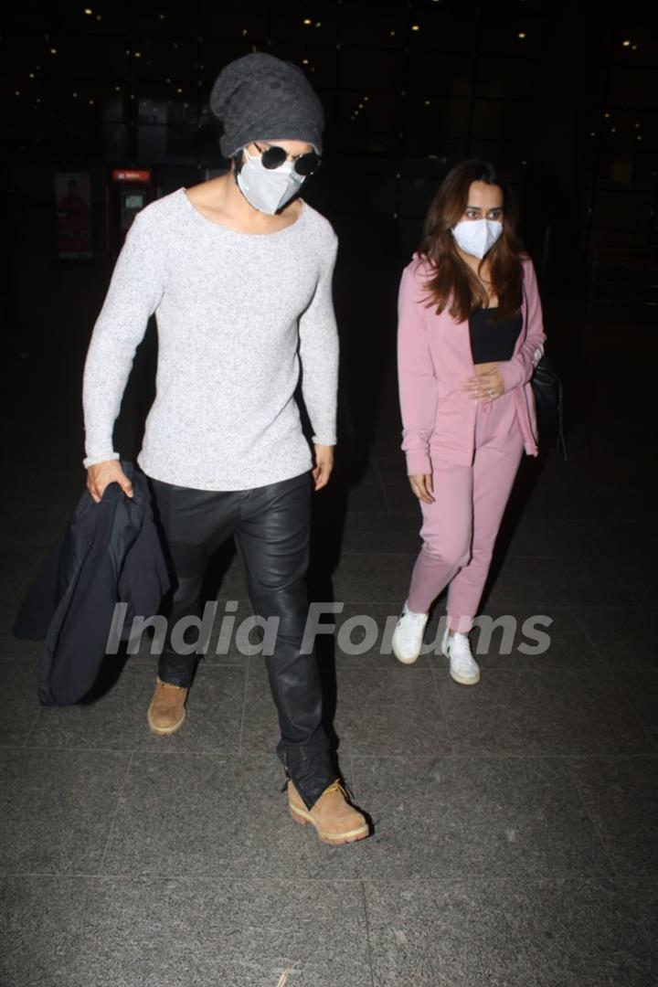 Varun Dhawan and Natasha Dalal return to Mumbai from their work trip!